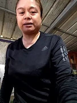 Kariebabe online show from October 22, 2025, 12:43 am