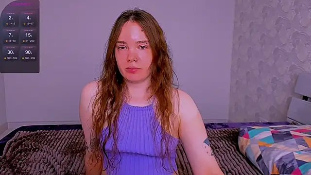 Snapshot of Janie_JJ_Curvie chatting on July 9, 2026, 4:35 am Janie JJ Curvie online show from July 9, 2026, 4:35 am