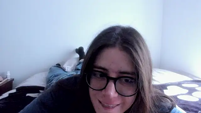 HazelKush online show from March 22, 2026, 8:54 pm