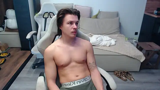 Sunny-Girl1 online show from February 5, 2026, 8:21 am