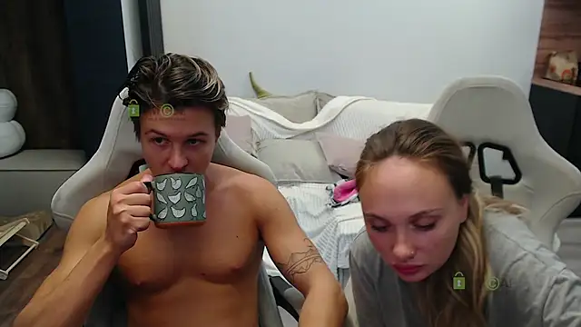 Sunny-Girl1 online show from October 10, 2025, 6:36 am