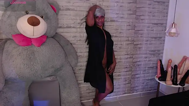 TinnaCobb online show from March 13, 2026, 4:12 pm