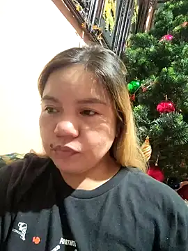 ambersmile online show from October 16, 2025, 8:28 pm