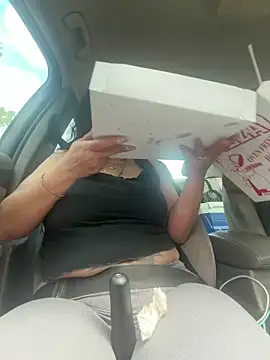 PichyPrettyPussy online show from February 22, 2026, 8:32 pm