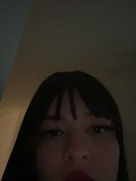 Snapshot of Elle chatting on January 15, 2025, 2:49 am Elle online show from January 15, 2025, 2:49 am