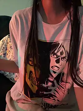 Cute crystal online show from October 7, 2025, 1:06 am