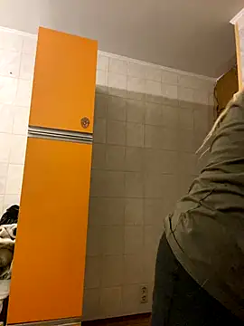 Snapshot of -MimmiLissa- chatting on November 21, 2025, 4:17 pm -MimmiLissa- online show from November 21, 2025, 4:17 pm