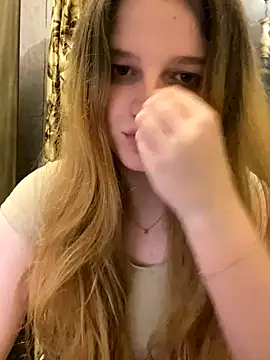 Snapshot of -MimmiLissa- chatting on November 28, 2025, 2:01 am -MimmiLissa- online show from November 28, 2025, 2:01 am