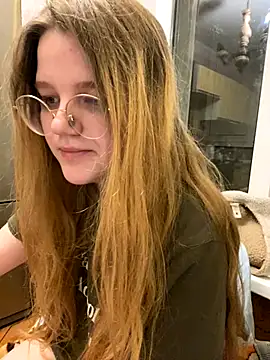 Snapshot of -MimmiLissa- chatting on November 25, 2025, 6:08 pm -MimmiLissa- online show from November 25, 2025, 6:08 pm