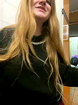 Snapshot of -MimmiLissa- chatting on November 16, 2025, 8:57 pm -MimmiLissa- online show from November 16, 2025, 8:57 pm