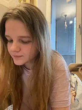 Snapshot of -MimmiLissa- chatting on December 4, 2025, 6:45 am -MimmiLissa- online show from December 4, 2025, 6:45 am