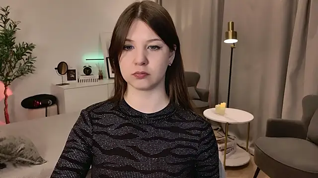 Snapshot of ElizaMild chatting on April 23, 2026, 1:13 pm ElizaMild online show from April 23, 2026, 1:13 pm