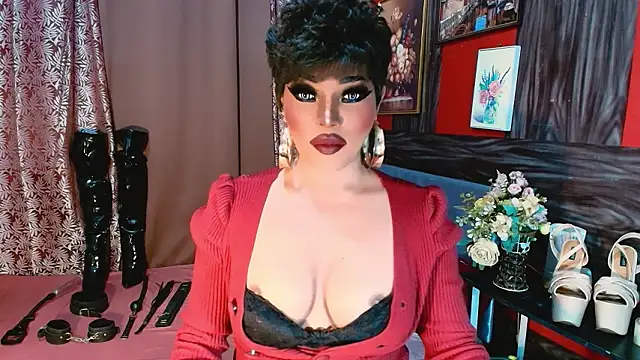 Snapshot of trixxielicious chatting on February 8, 2026, 5:10 pm trixxielicious online show from February 8, 2026, 5:10 pm