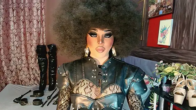 Snapshot of trixxielicious chatting on February 20, 2026, 1:02 am trixxielicious online show from February 20, 2026, 1:02 am