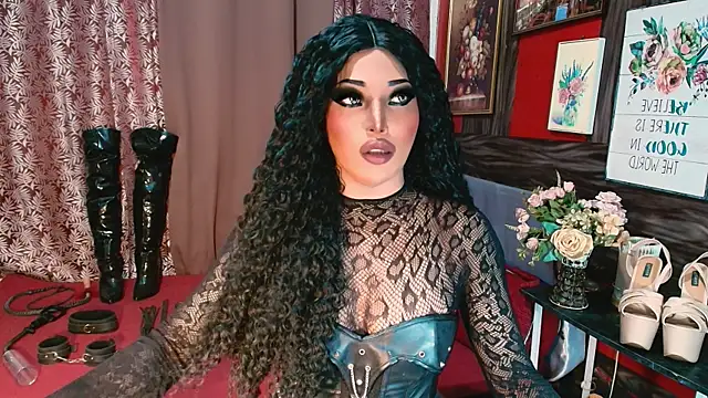 trixxielicious online show from May 5, 2026, 7:33 am