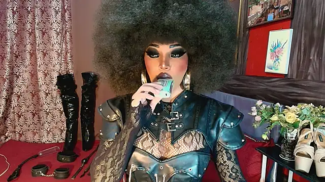 Snapshot of trixxielicious chatting on February 23, 2026, 6:47 am trixxielicious online show from February 23, 2026, 6:47 am