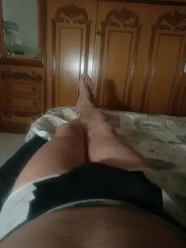 Snapshot of Bobby967 chatting on March 12, 2026, 10:03 pm Bobby967 online show from March 12, 2026, 10:03 pm