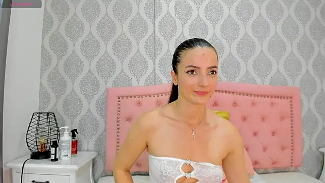 Snapshot of Princsgirl_ chatting on July 6, 2026, 7:27 pm Princsgirl online show from July 6, 2026, 7:27 pm