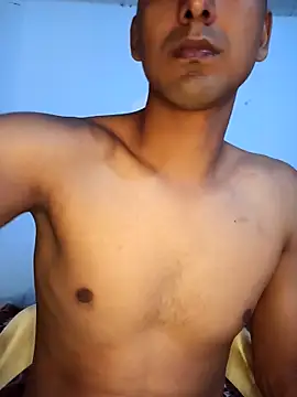 Snapshot of Sirius_5 chatting on October 31, 2025, 4:31 am Sirius 5 online show from October 31, 2025, 4:31 am