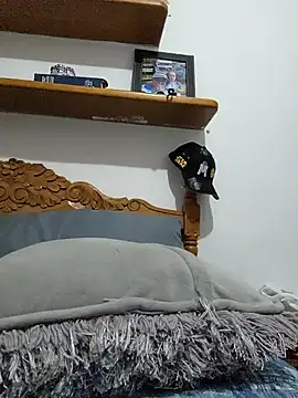 BadMicaela1 online show from December 4, 2024, 3:53 am