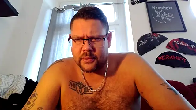 Snapshot of sexykevin17cm chatting on November 17, 2025, 2:10 pm sexykevin17cm online show from November 17, 2025, 2:10 pm