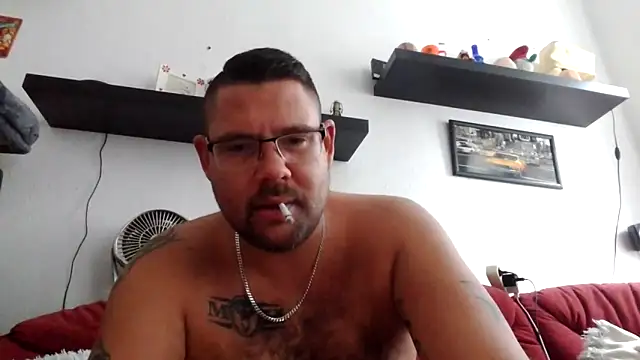 Snapshot of sexykevin17cm chatting on October 7, 2025, 1:45 pm sexykevin17cm online show from October 7, 2025, 1:45 pm