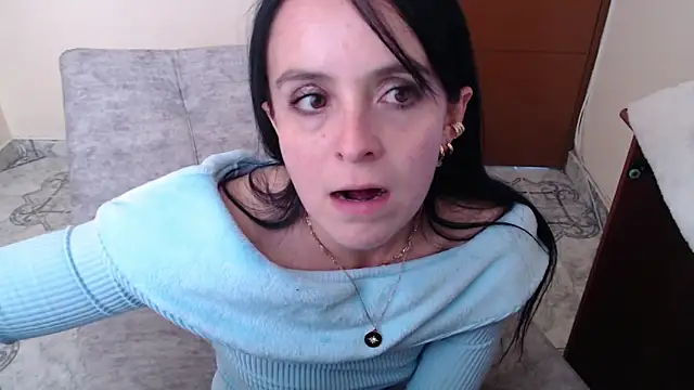 antara hotgirl online show from March 14, 2026, 6:47 pm