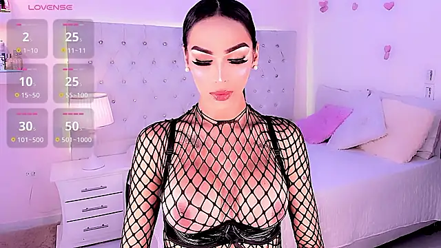 Snapshot of Michell_simons chatting on February 15, 2026, 3:18 am Michell simons online show from February 15, 2026, 3:18 am