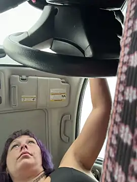 Snapshot of Babii_Nova chatting on November 13, 2025, 11:52 pm Babii Nova online show from November 13, 2025, 11:52 pm