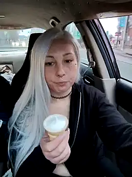 Snapshot of Babii_Nova chatting on January 1, 2025, 12:00 am Babii Nova online show from January 1, 2025, 12:00 am