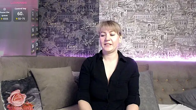 Snapshot of mandy_foxxx chatting on October 22, 2025, 11:20 am mandy foxxx online show from October 22, 2025, 11:20 am