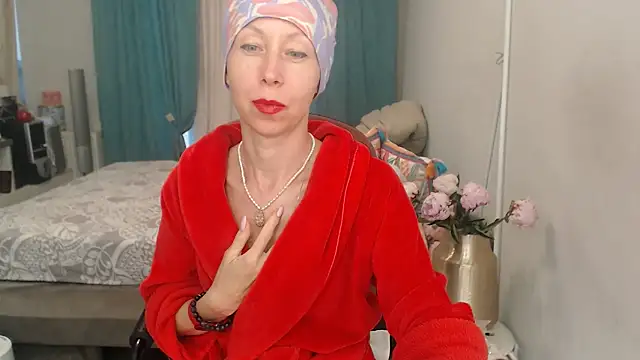 Snapshot of LuxuryNika chatting on July 14, 2026, 5:30 pm LuxuryNika online show from July 14, 2026, 5:30 pm