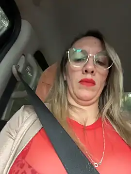 Snapshot of Gatitacarlita chatting on May 31, 2026, 6:09 pm Gatitacarlita online show from May 31, 2026, 6:09 pm