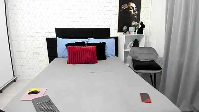 Heidix online show from March 18, 2026, 5:21 am