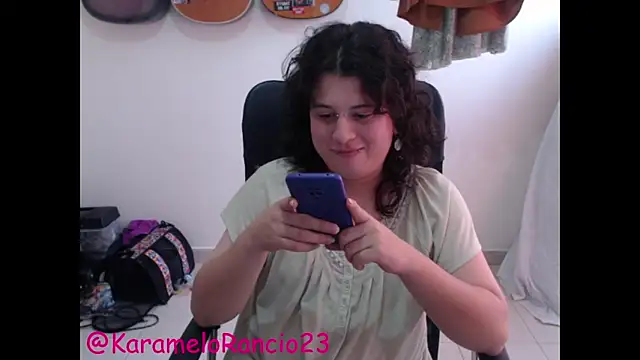 Smoke trip Alicia online show from February 23, 2025, 1:32 pm