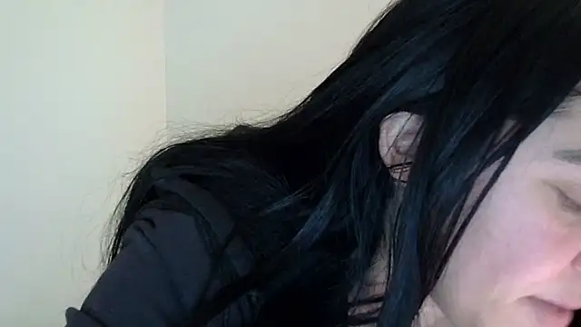 Snapshot of WetFlower69 chatting on January 22, 2025, 12:49 pm WetFlower69 online show from January 22, 2025, 12:49 pm
