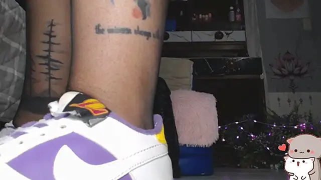 Snapshot of White_Squirt chatting on February 20, 2026, 1:13 am White Squirt online show from February 20, 2026, 1:13 am