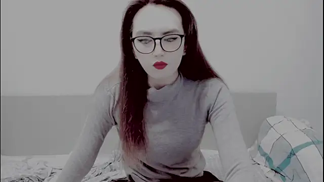 MinniMaksy online show from February 19, 2025, 9:47 pm