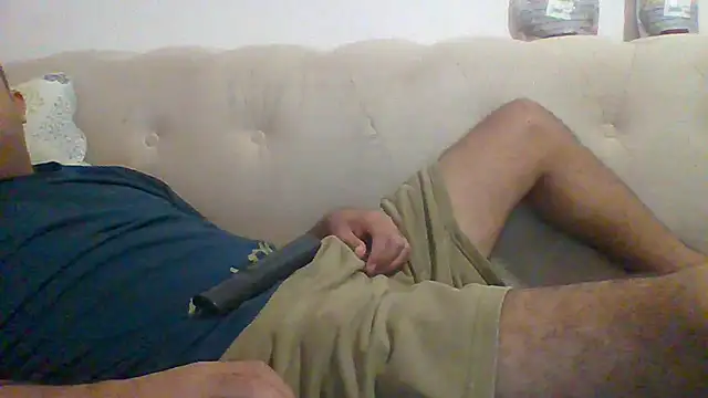 Snapshot of egyman2017 chatting on December 15, 2025, 8:14 pm egyman2017 online show from December 15, 2025, 8:14 pm