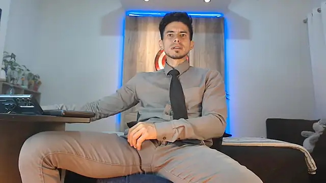 Snapshot of Andrew_4_ chatting on November 13, 2025, 3:10 am Andrew 4 online show from November 13, 2025, 3:10 am