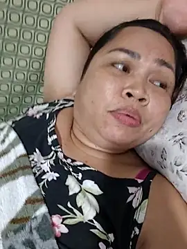 Snapshot of XXLorie_02 chatting on June 25, 2026, 10:20 am XXLorie 02 online show from June 25, 2026, 10:20 am