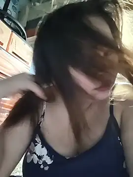 Snapshot of XXLorie_02 chatting on July 21, 2026, 1:23 pm XXLorie 02 online show from July 21, 2026, 1:23 pm