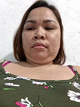 XXLorie 02 online show from October 31, 2025, 2:19 am