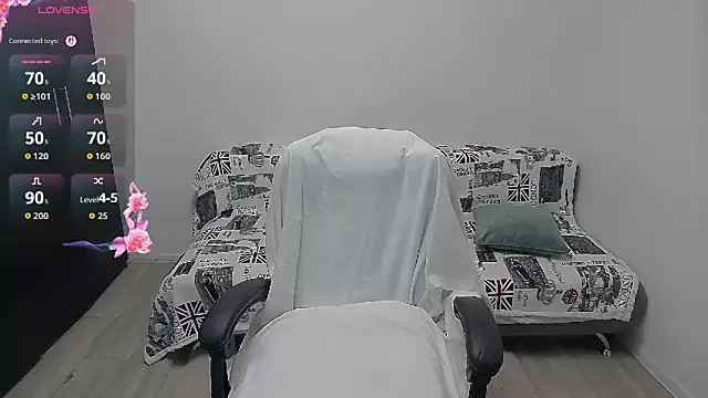 Snapshot of erikaerika chatting on July 10, 2026, 6:13 am erikaerika online show from July 10, 2026, 6:13 am