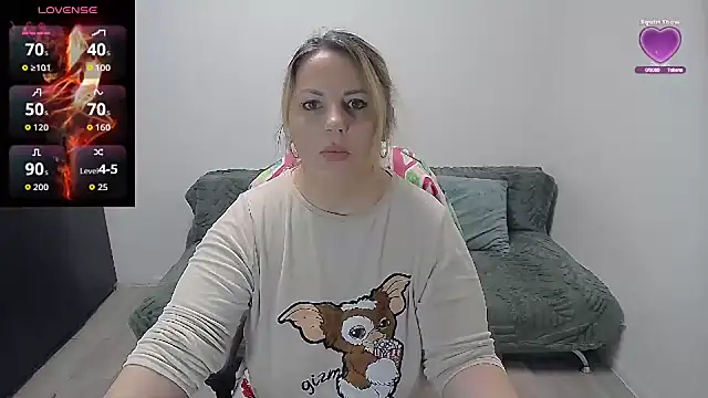 erikaerika online show from April 30, 2026, 6:20 am