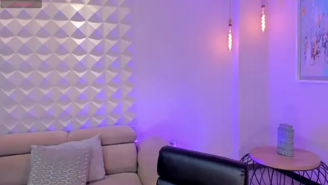 Snapshot of AmyDavis_ chatting on December 17, 2025, 9:09 pm AmyDavis online show from December 17, 2025, 9:09 pm