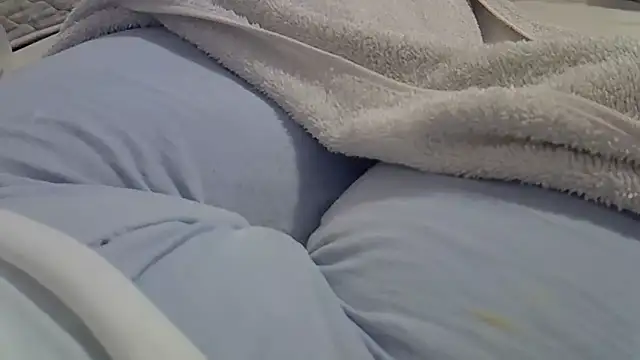 perescam online show from March 22, 2026, 7:15 pm