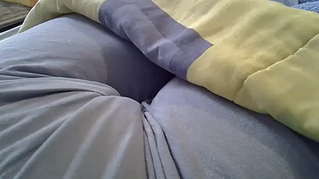 perescam online show from November 18, 2025, 2:53 pm