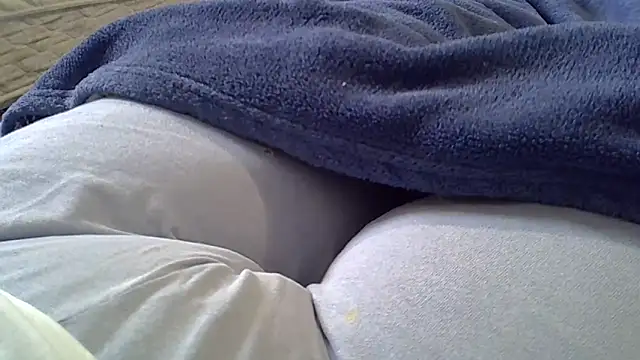 perescam online show from November 9, 2025, 2:54 pm