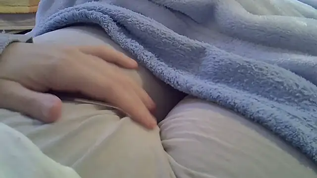 perescam online show from July 21, 2026, 4:52 pm